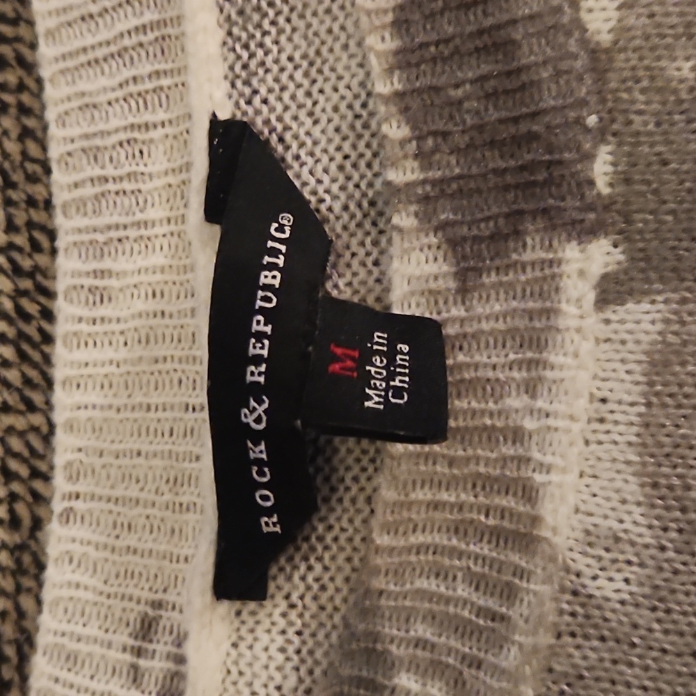 Sweater - Picture 2 of 2